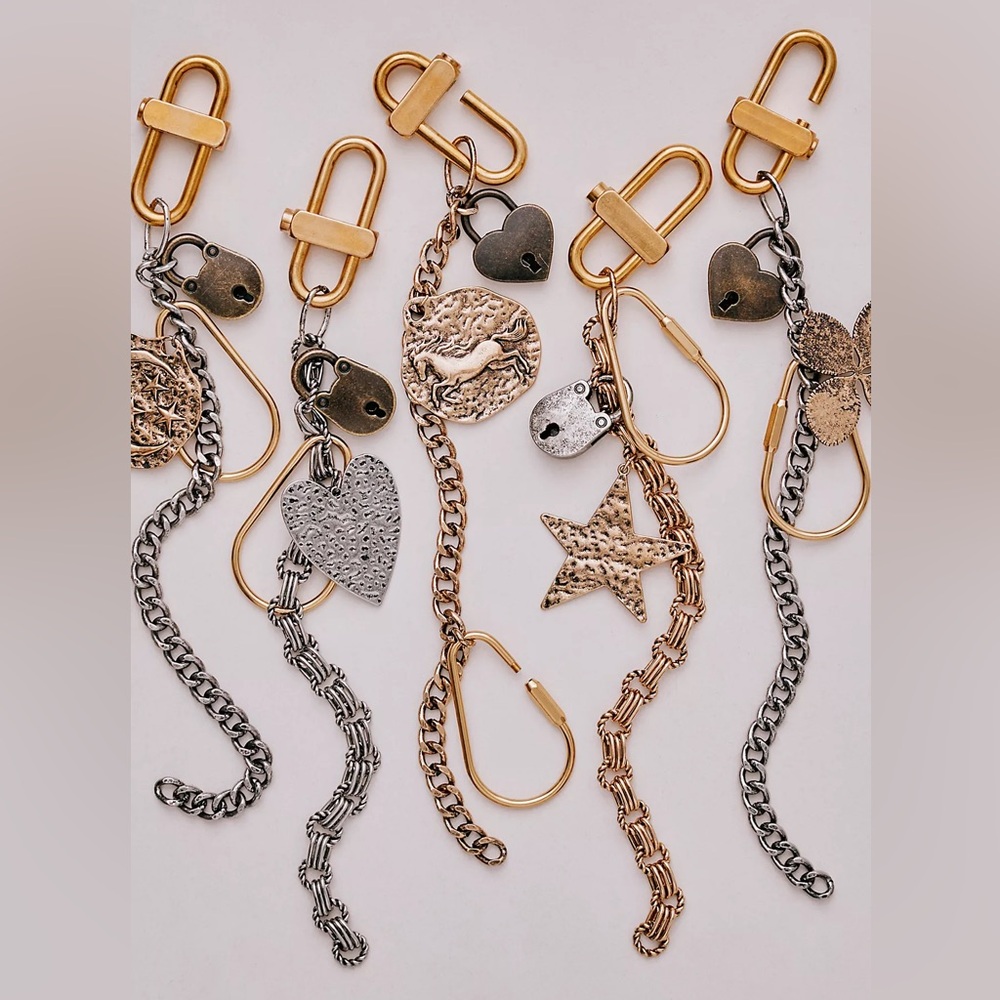 NWTS FREE PEOPLE BAG CHARM - Picture 4 of 5